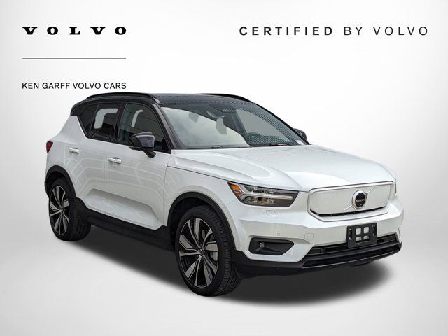 2021 Volvo XC40 Base