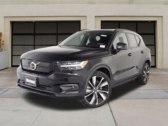 2021 Volvo XC40 Base