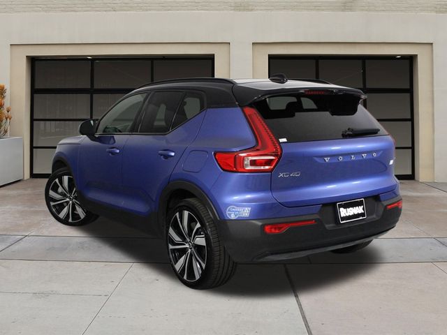 2021 Volvo XC40 Base