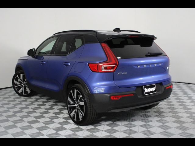 2021 Volvo XC40 Base