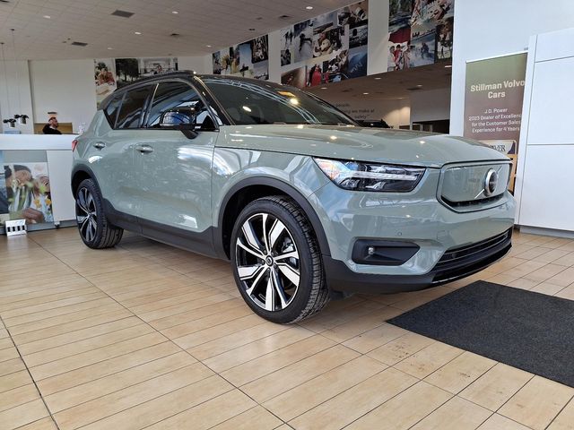 2021 Volvo XC40 Base