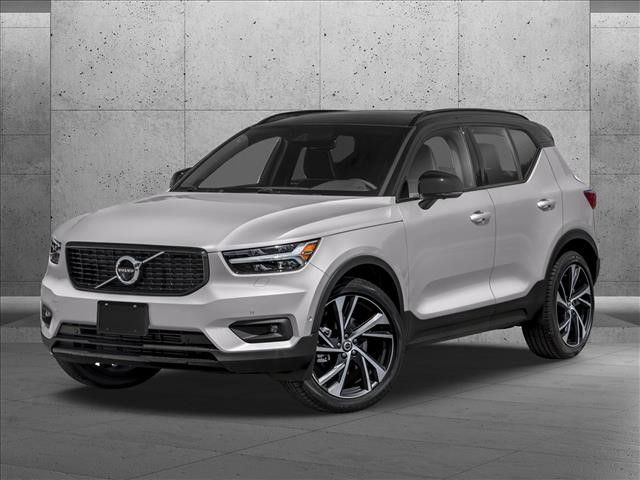 2021 Volvo XC40 R-Design