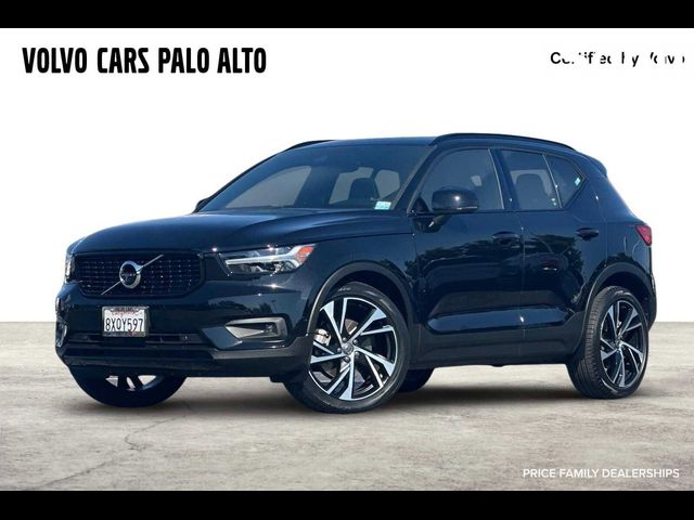 2021 Volvo XC40 R-Design