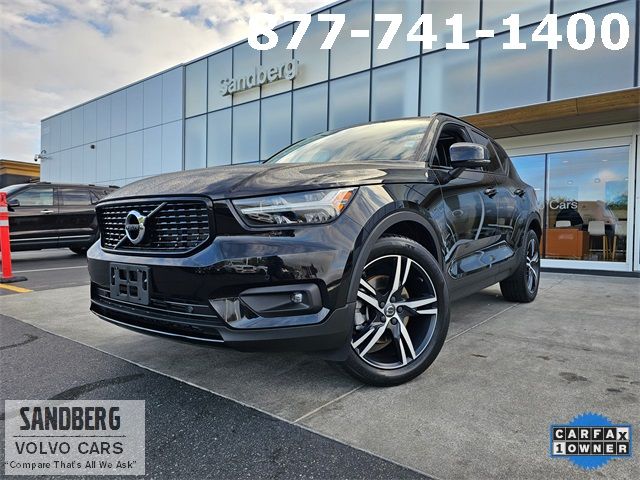 2021 Volvo XC40 R-Design