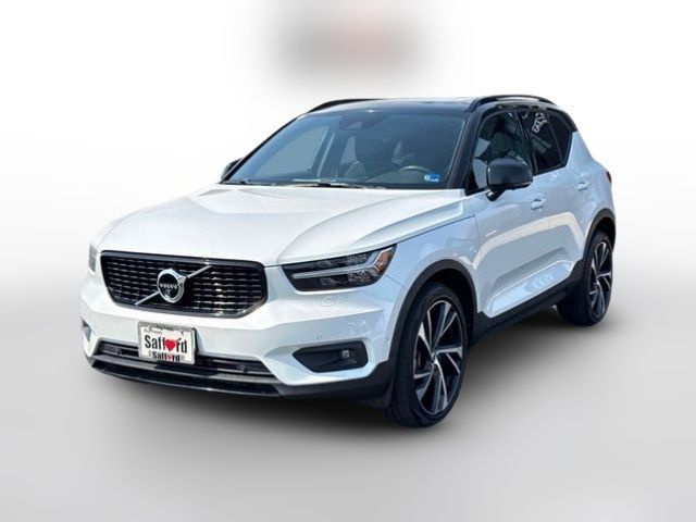 2021 Volvo XC40 R-Design