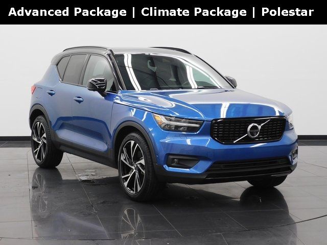 2021 Volvo XC40 R-Design