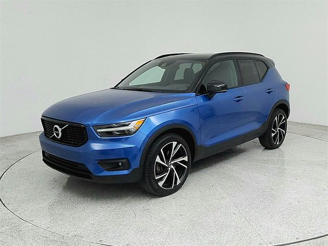 2021 Volvo XC40 R-Design