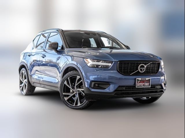 2021 Volvo XC40 R-Design