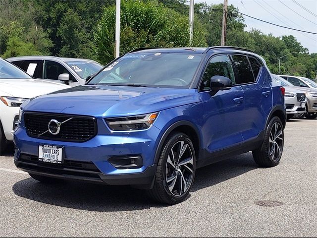 2021 Volvo XC40 R-Design