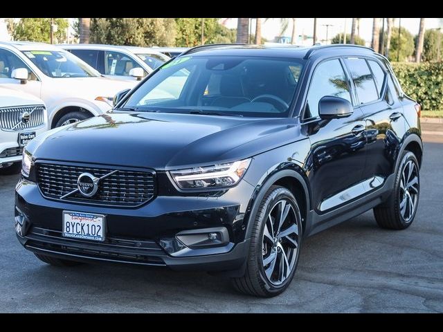 2021 Volvo XC40 R-Design