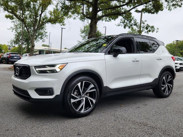 2021 Volvo XC40 R-Design