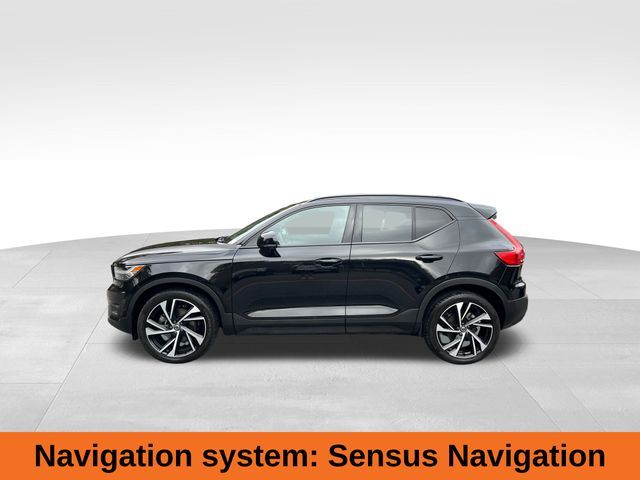 2021 Volvo XC40 R-Design