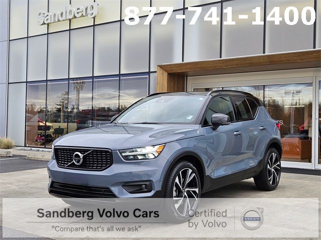 2021 Volvo XC40 R-Design