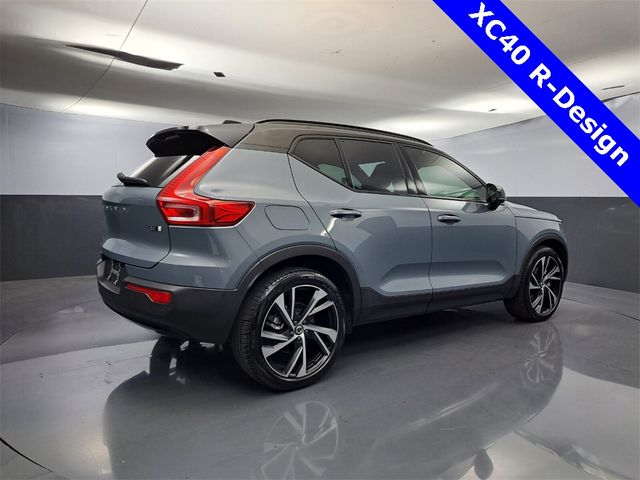 2021 Volvo XC40 R-Design