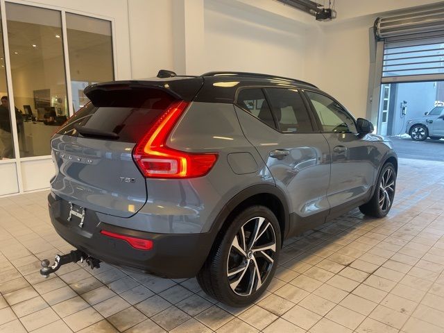 2021 Volvo XC40 R-Design