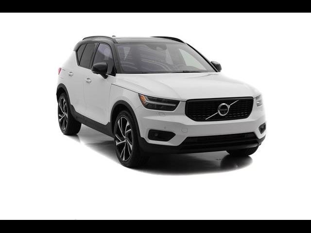 2021 Volvo XC40 R-Design