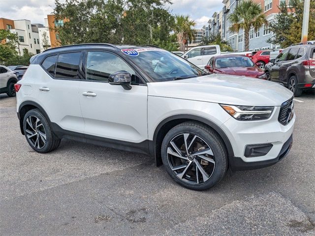 2021 Volvo XC40 R-Design