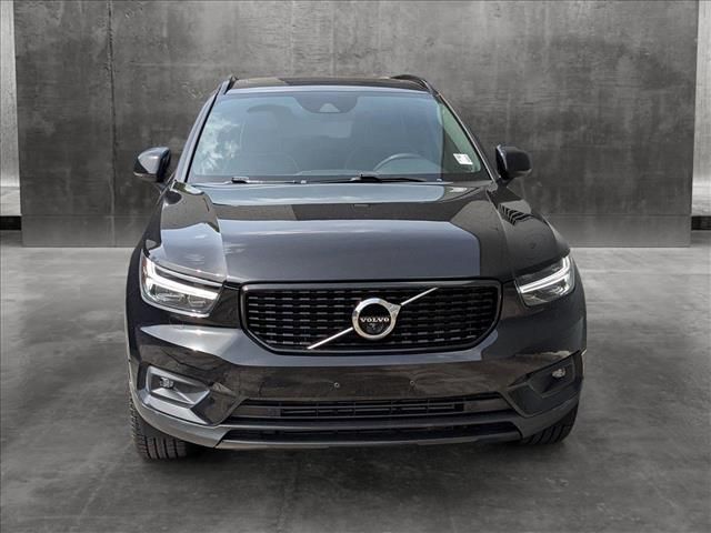 2021 Volvo XC40 R-Design