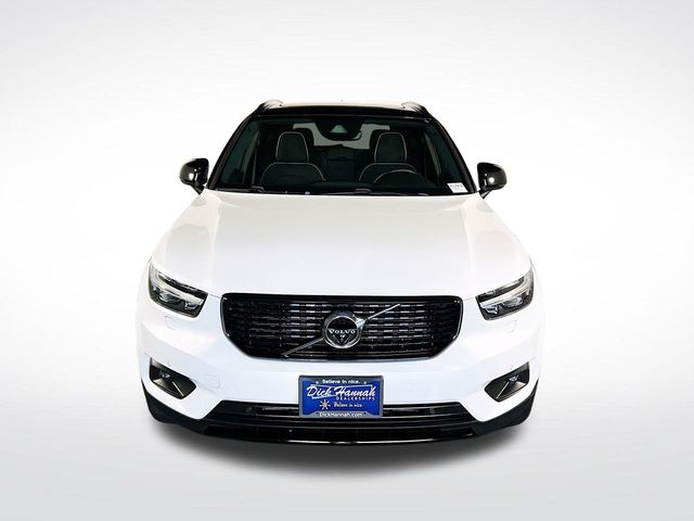 2021 Volvo XC40 R-Design