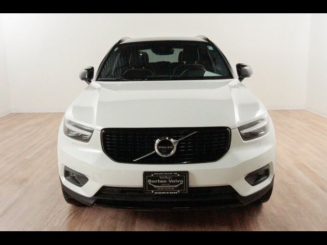 2021 Volvo XC40 R-Design