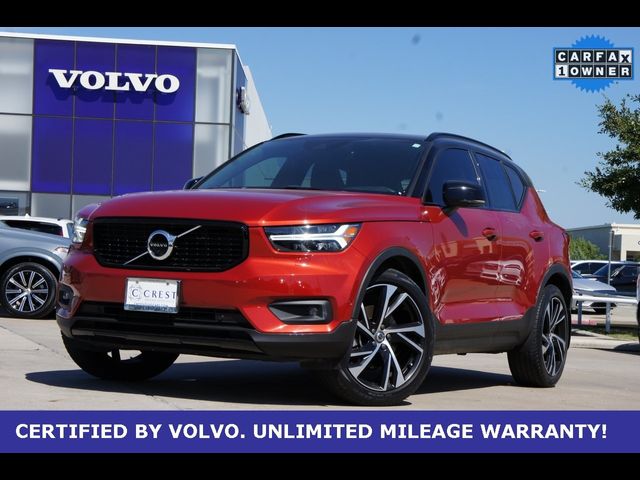 2021 Volvo XC40 R-Design