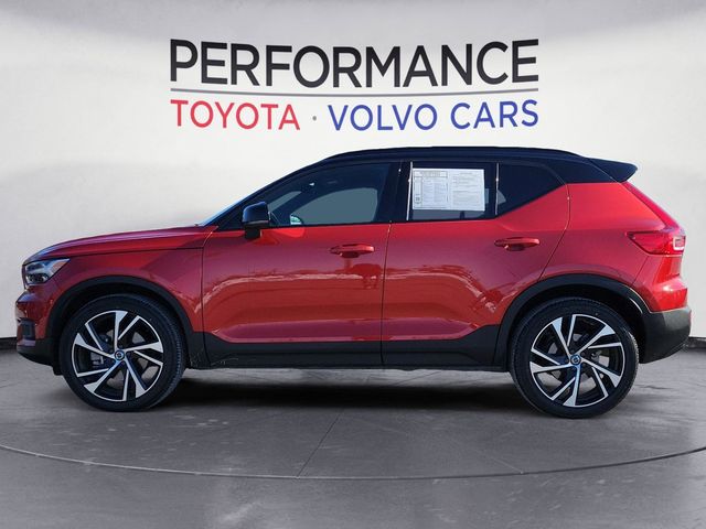 2021 Volvo XC40 R-Design