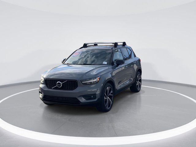 2021 Volvo XC40 R-Design