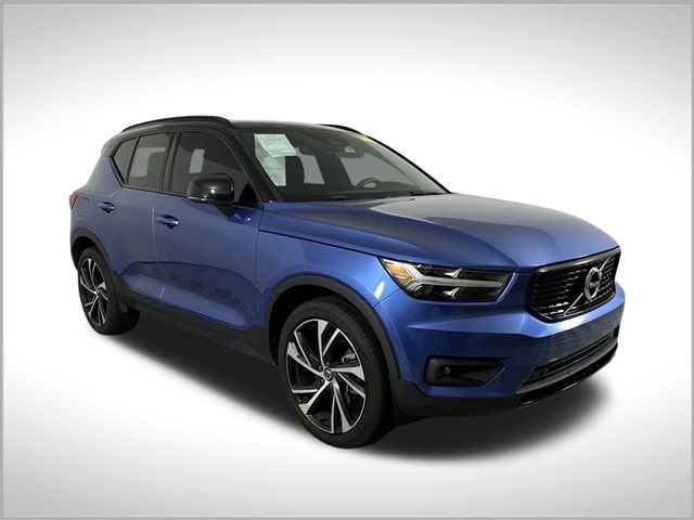 2021 Volvo XC40 R-Design