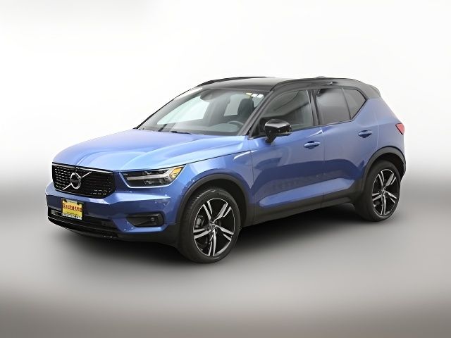 2021 Volvo XC40 R-Design