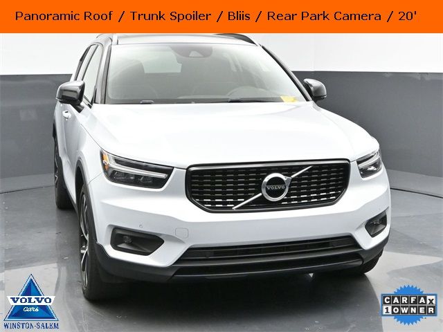 2021 Volvo XC40 R-Design