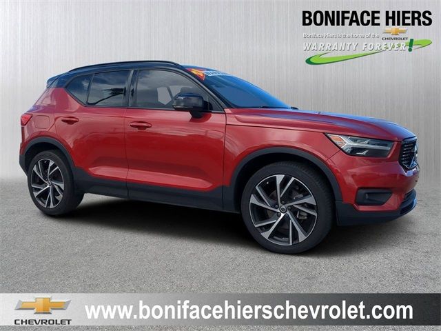 2021 Volvo XC40 R-Design