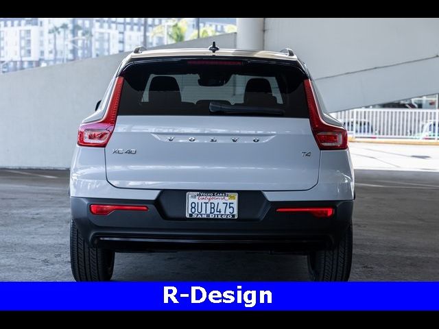 2021 Volvo XC40 R-Design