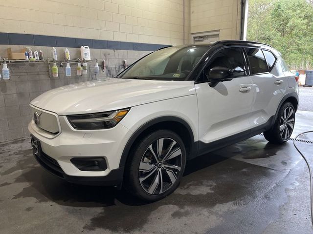 2021 Volvo XC40 Base