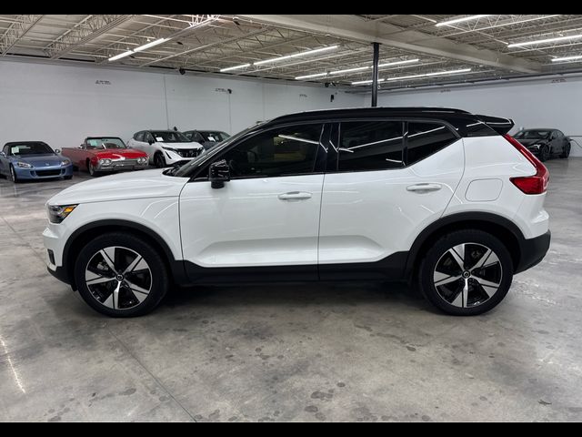 2021 Volvo XC40 Base