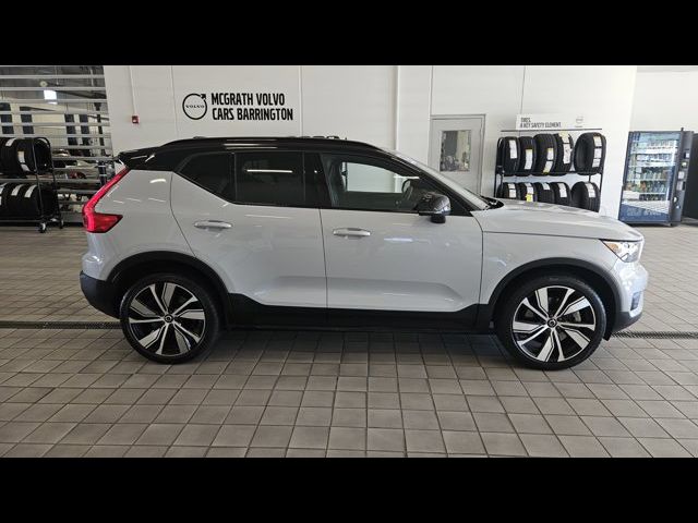 2021 Volvo XC40 Base