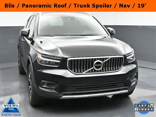 2021 Volvo XC40 Inscription