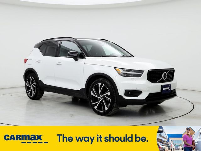 2021 Volvo XC40 R-Design