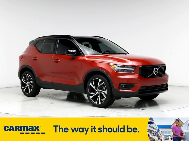 2021 Volvo XC40 R-Design