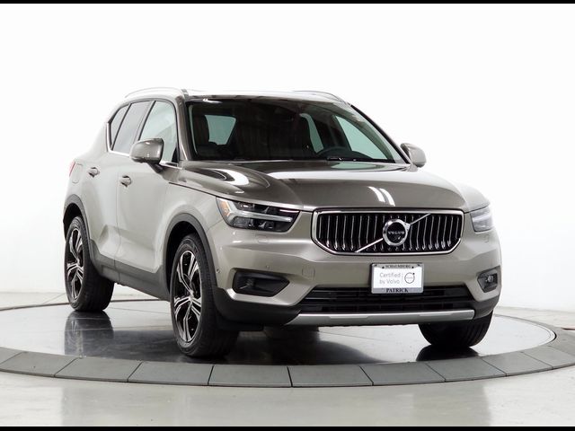 2021 Volvo XC40 Inscription