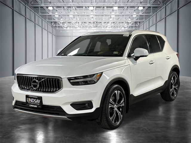 2021 Volvo XC40 Inscription