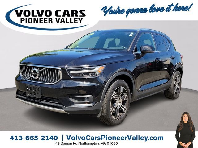 2021 Volvo XC40 Inscription