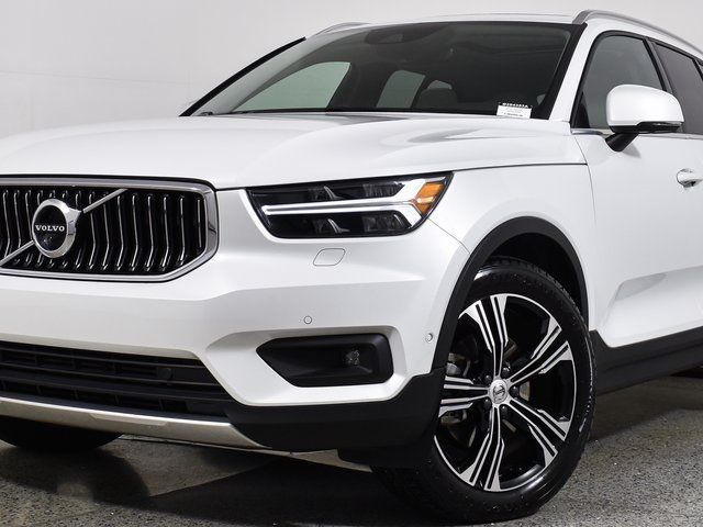 2021 Volvo XC40 Inscription