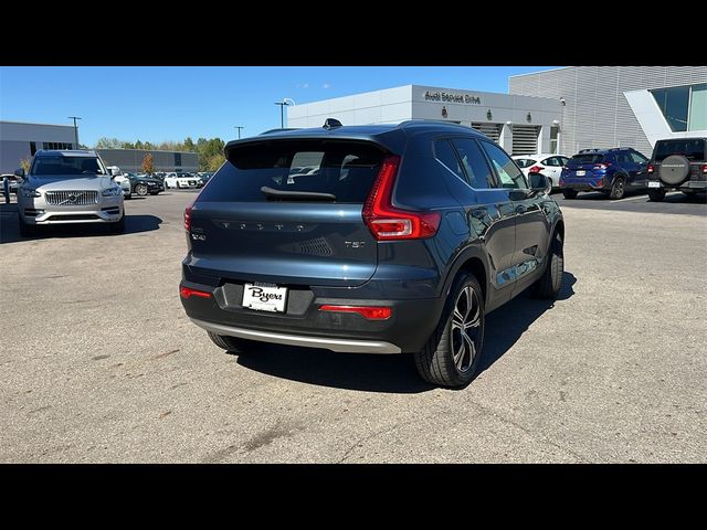 2021 Volvo XC40 Inscription