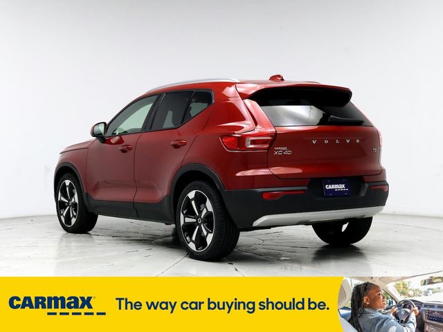 2021 Volvo XC40 Momentum