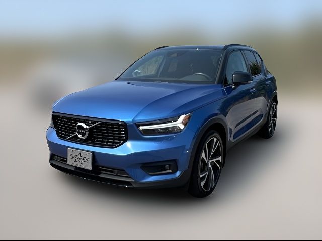 2021 Volvo XC40 R-Design