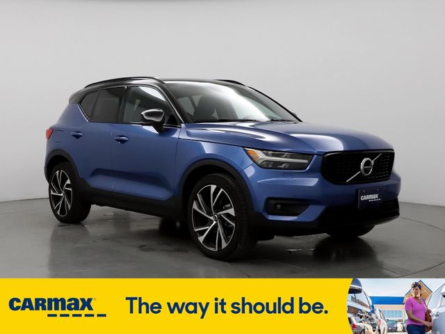 2021 Volvo XC40 R-Design