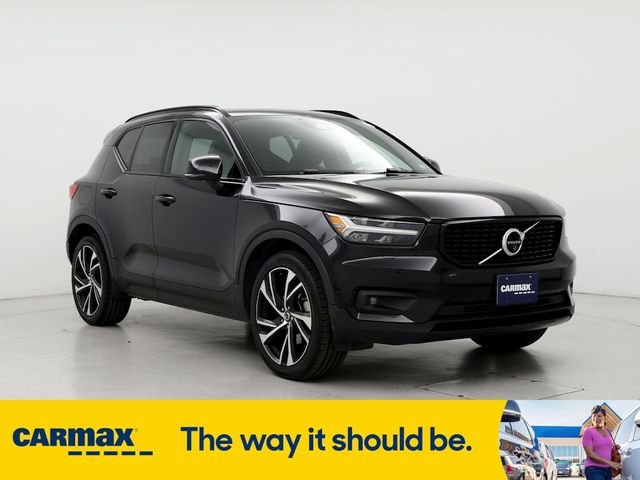 2021 Volvo XC40 R-Design