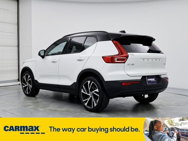 2021 Volvo XC40 R-Design