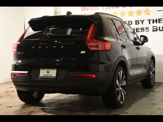 2021 Volvo XC40 Base