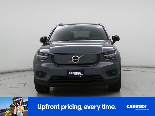 2021 Volvo XC40 Base